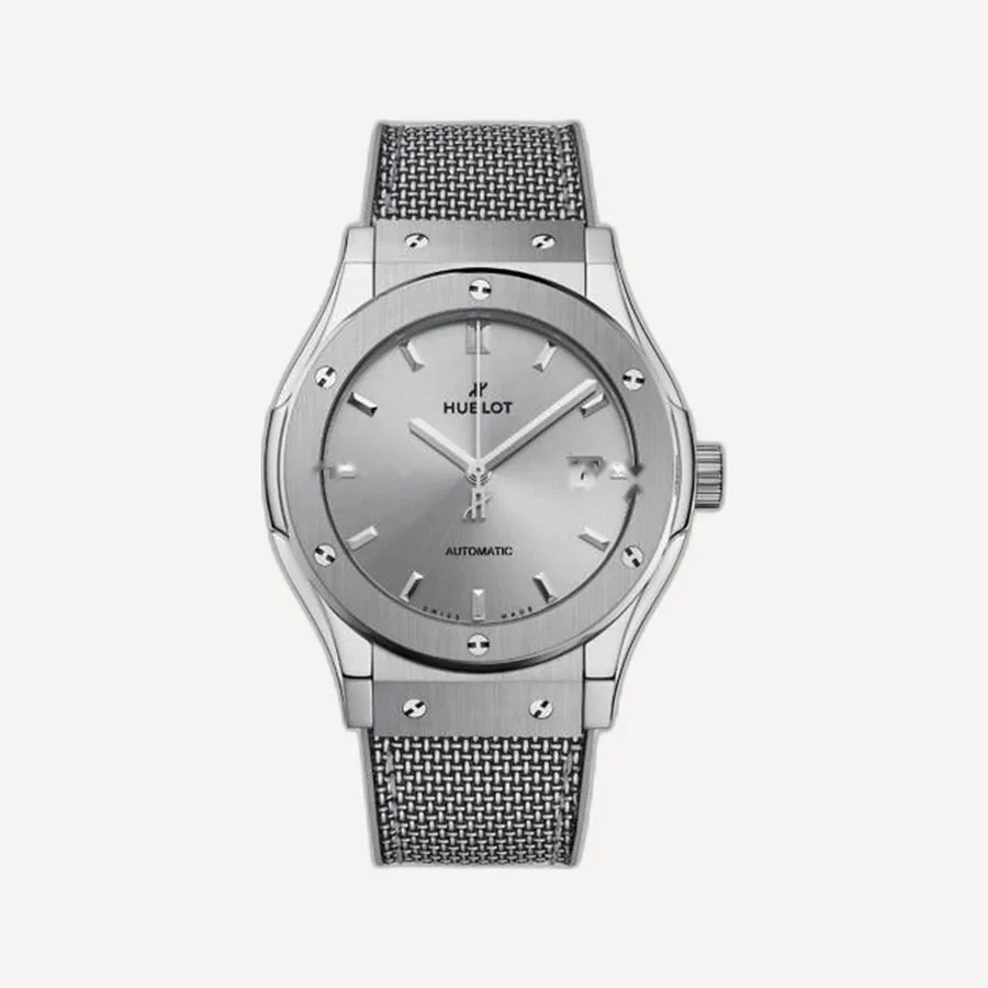 위블로 클래식 퓨전 에센셜 그레이 42mm